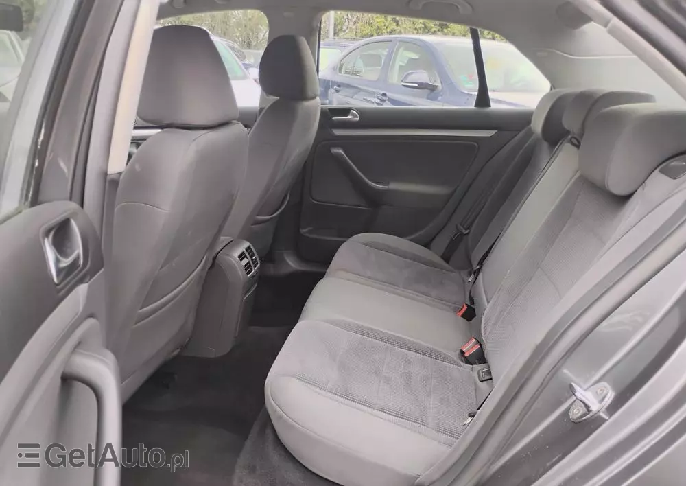 VOLKSWAGEN Jetta 1.9 TDI Comfortline