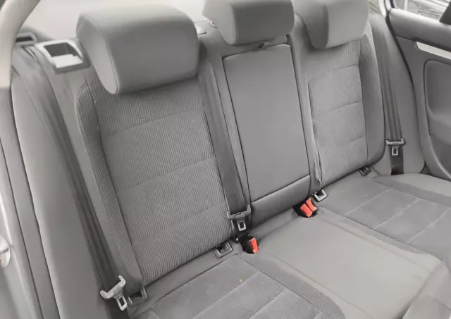 VOLKSWAGEN Jetta 1.9 TDI Comfortline