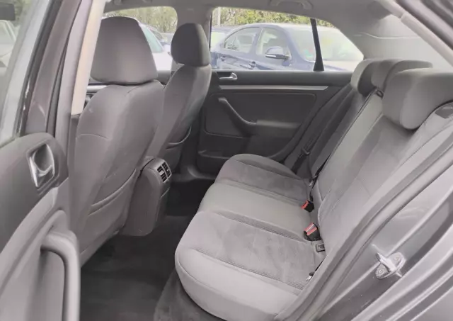 VOLKSWAGEN Jetta 1.9 TDI Comfortline