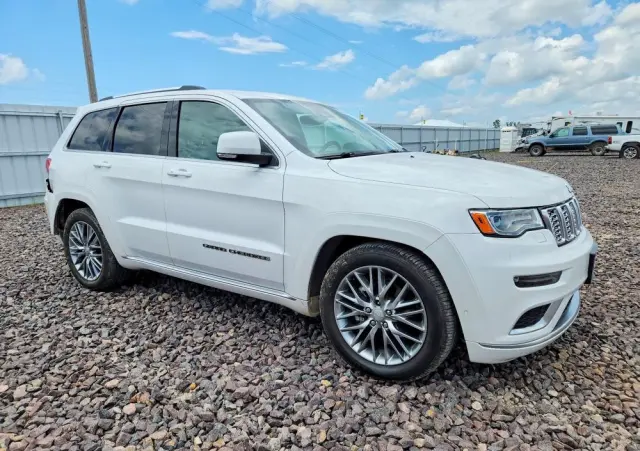 JEEP Grand Cherokee 3.6 V6 Overland Summit