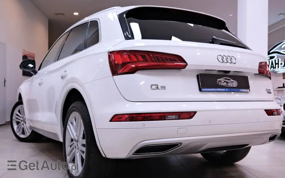 AUDI Q5 2.0 TFSI Quattro Sport S tronic