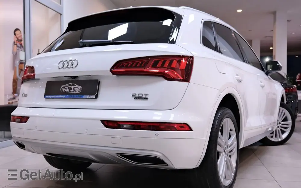 AUDI Q5 2.0 TFSI Quattro Sport S tronic