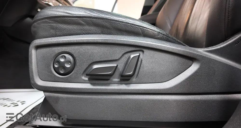 AUDI Q5 2.0 TFSI Quattro Sport S tronic