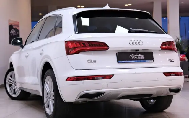 AUDI Q5 2.0 TFSI Quattro Sport S tronic