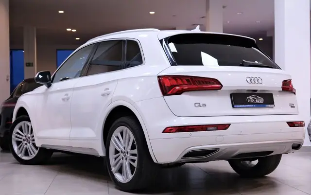 AUDI Q5 2.0 TFSI Quattro Sport S tronic