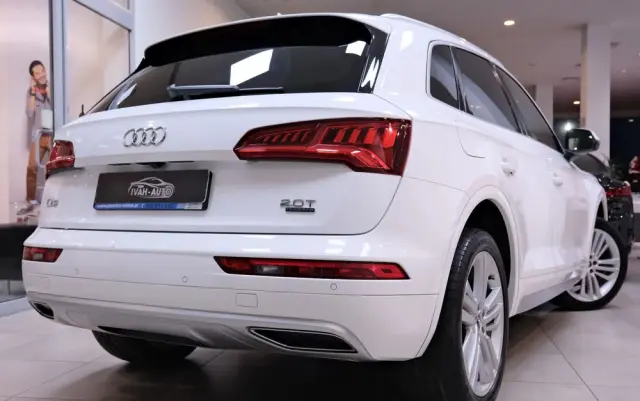 AUDI Q5 2.0 TFSI Quattro Sport S tronic