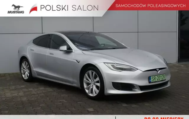 TESLA Model S 75