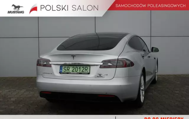 TESLA Model S 75