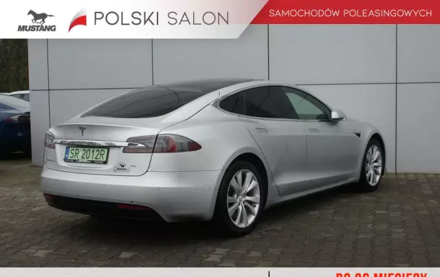TESLA Model S 75