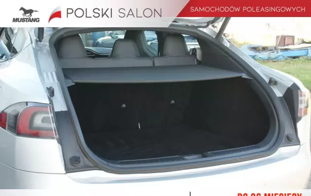 TESLA Model S 75
