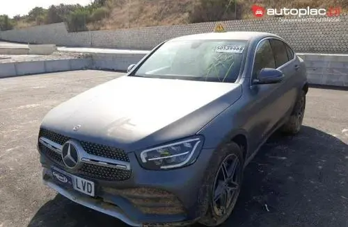MERCEDES-BENZ GLC 
