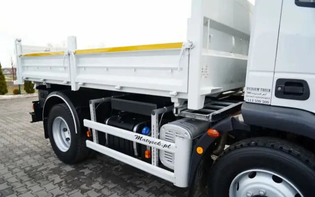 IVECO EUROCARGO 160 E22 / WYWROTKA 3 STRONNA / HYDROBURTA / BORDMATIC / EURO 5 EEV 