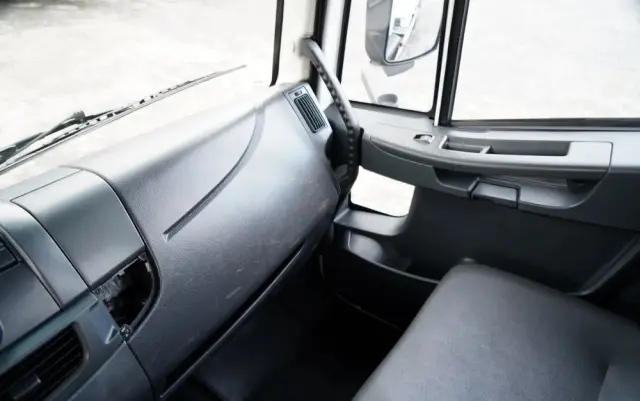 IVECO EUROCARGO 160 E22 / WYWROTKA 3 STRONNA / HYDROBURTA / BORDMATIC / EURO 5 EEV 