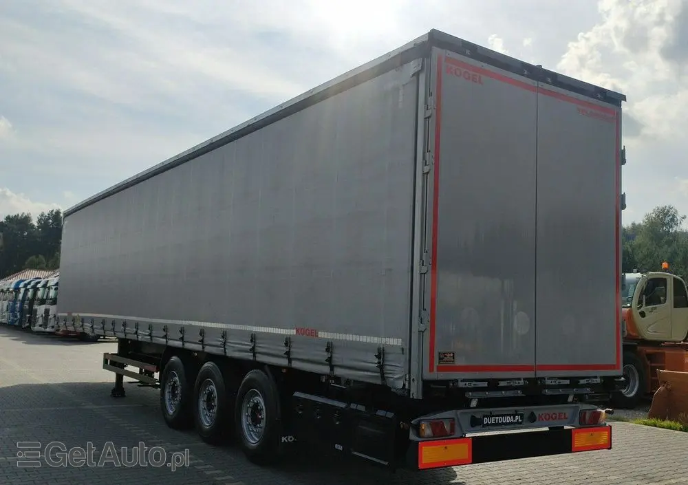 KÖGEL Coil mulda 3 Osie SAF Dach i Boki Zsuwane 