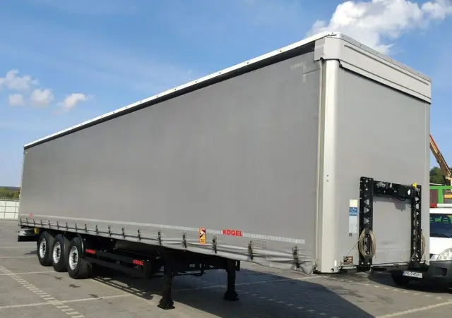 KÖGEL Coil mulda 3 Osie SAF Dach i Boki Zsuwane 