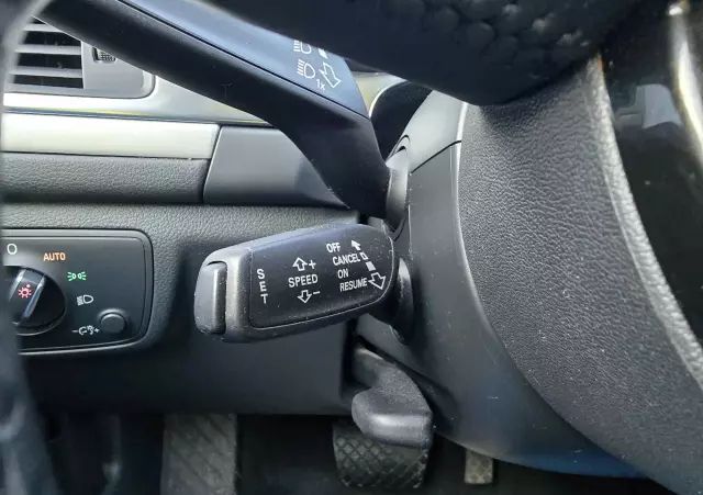 AUDI A6 Avant 2.0 TDI quattro S tronic