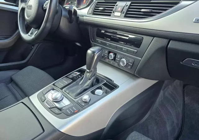 AUDI A6 Avant 2.0 TDI quattro S tronic