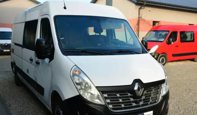 RENAULT Master 