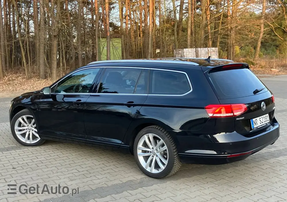 VOLKSWAGEN Passat 2.0 TDI (BlueMotion Technology) DSG Highline