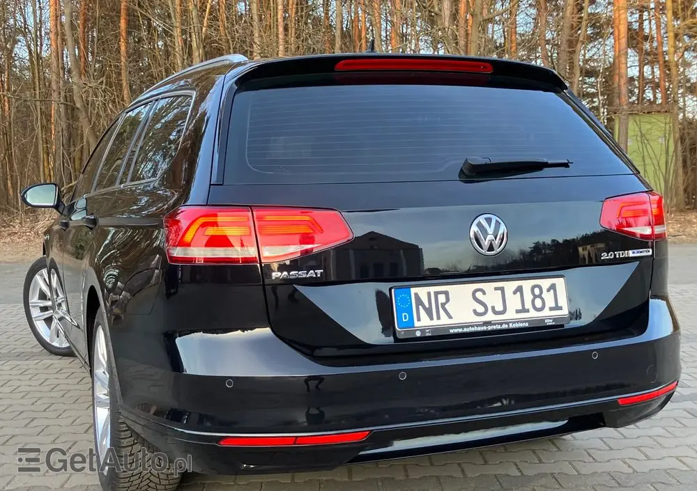 VOLKSWAGEN Passat 2.0 TDI (BlueMotion Technology) DSG Highline