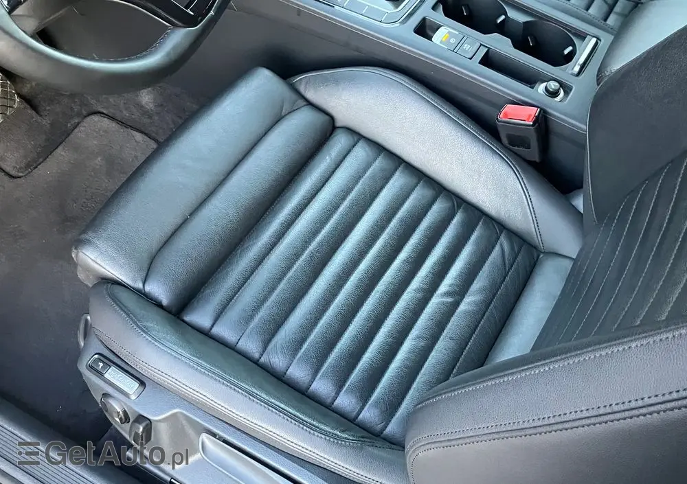 VOLKSWAGEN Passat 2.0 TDI (BlueMotion Technology) DSG Highline