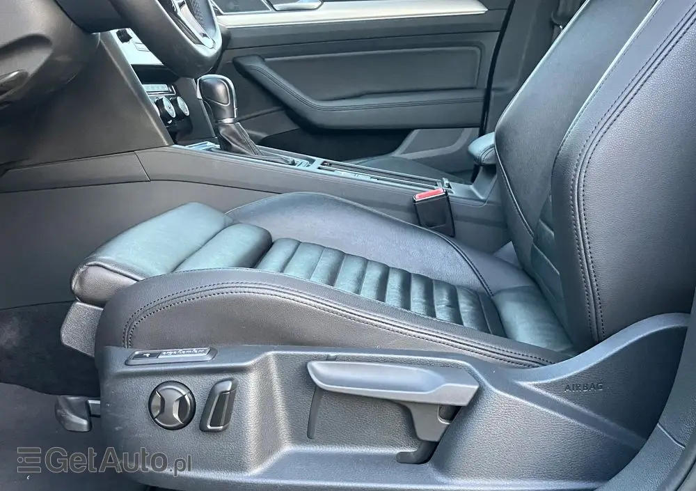 VOLKSWAGEN Passat 2.0 TDI (BlueMotion Technology) DSG Highline