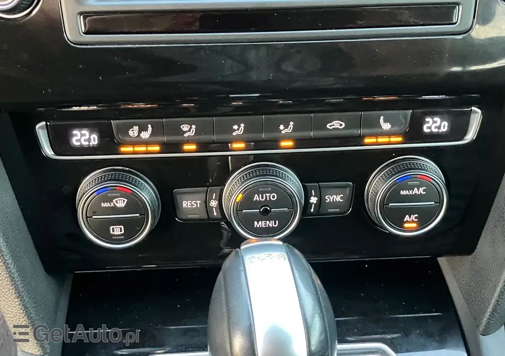 VOLKSWAGEN Passat 2.0 TDI (BlueMotion Technology) DSG Highline