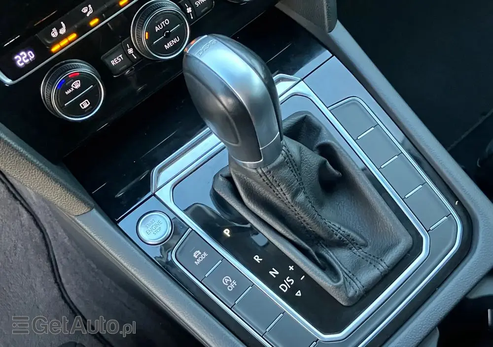 VOLKSWAGEN Passat 2.0 TDI (BlueMotion Technology) DSG Highline