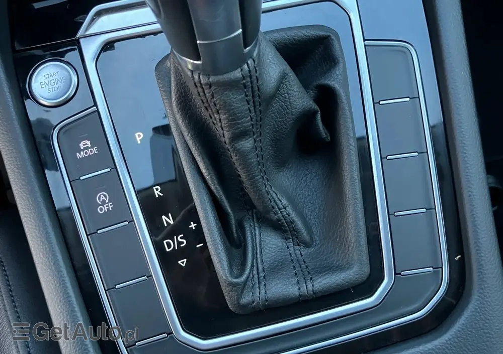 VOLKSWAGEN Passat 2.0 TDI (BlueMotion Technology) DSG Highline