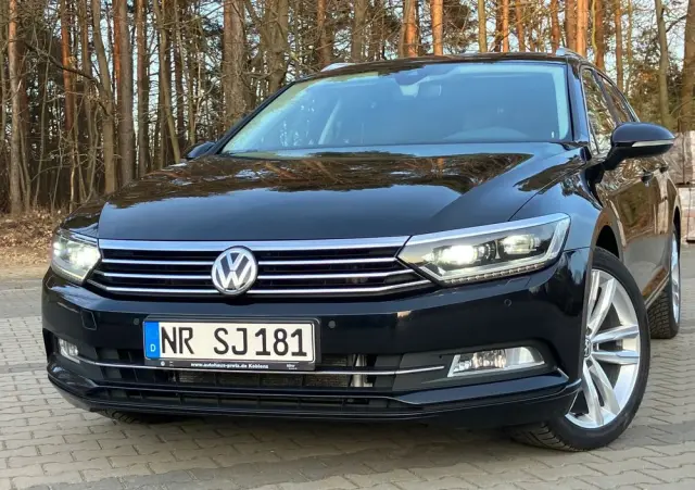 VOLKSWAGEN Passat 2.0 TDI (BlueMotion Technology) DSG Highline