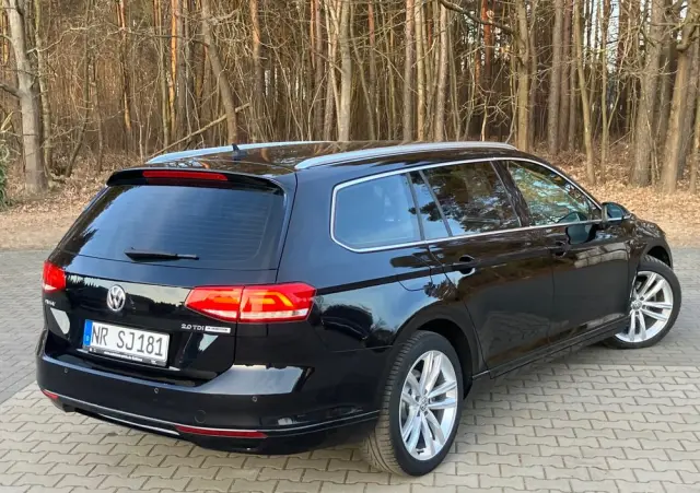 VOLKSWAGEN Passat 2.0 TDI (BlueMotion Technology) DSG Highline