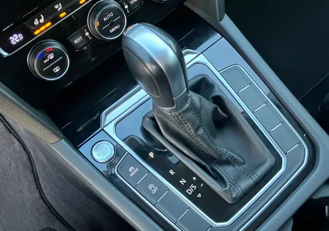 VOLKSWAGEN Passat 2.0 TDI (BlueMotion Technology) DSG Highline