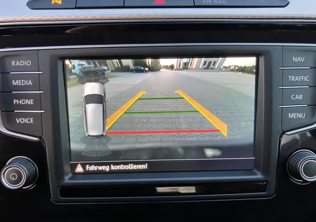 VOLKSWAGEN Passat 2.0 TDI (BlueMotion Technology) DSG Highline