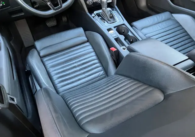 VOLKSWAGEN Passat 2.0 TDI (BlueMotion Technology) DSG Highline