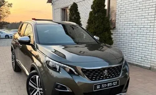 PEUGEOT 3008 