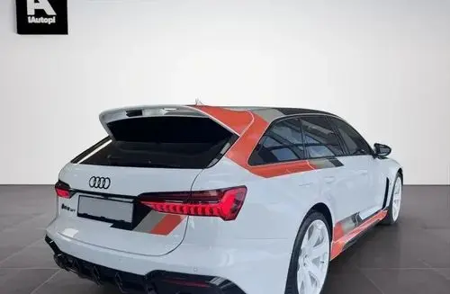 AUDI Rs6 