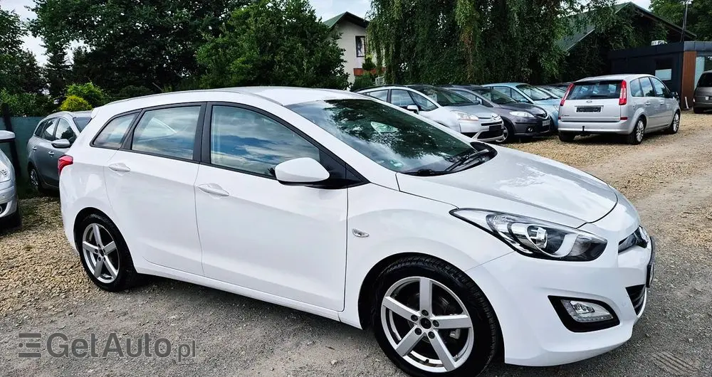 HYUNDAI I30 1.4 Intro Edition