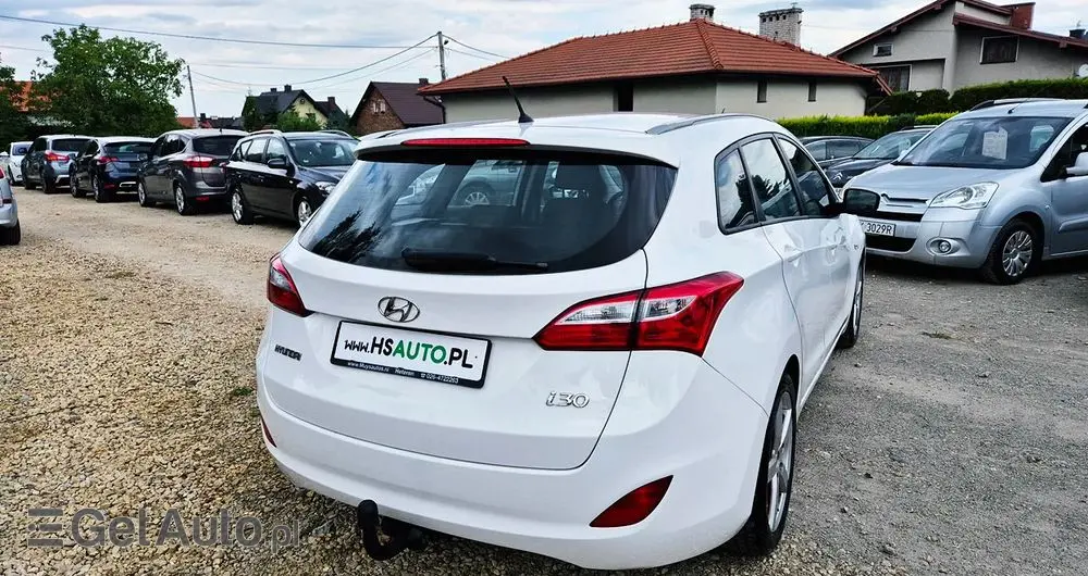 HYUNDAI I30 1.4 Intro Edition