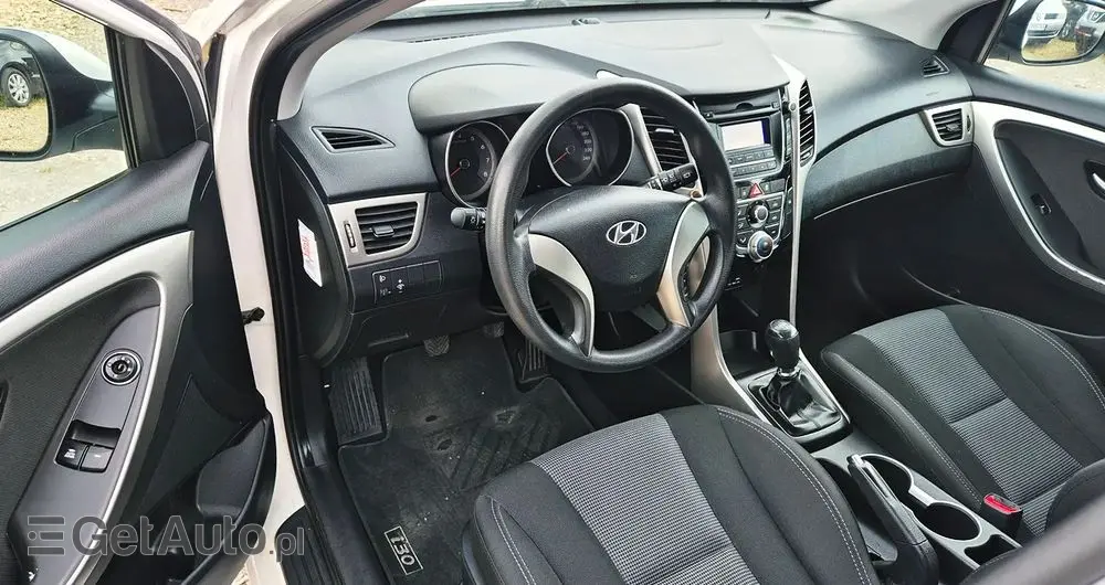 HYUNDAI I30 1.4 Intro Edition