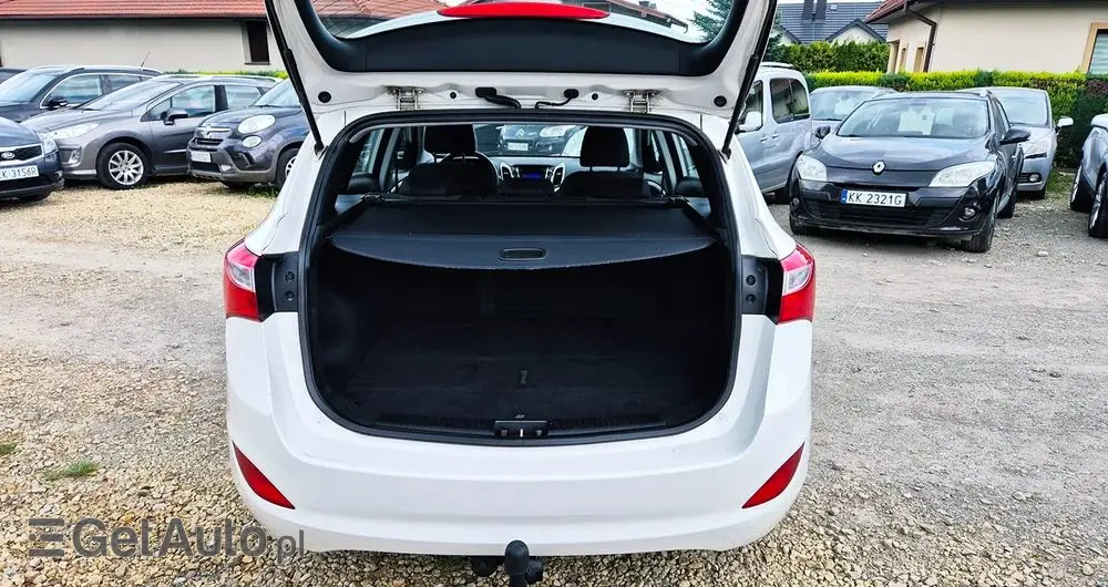 HYUNDAI I30 1.4 Intro Edition