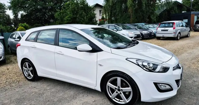 HYUNDAI I30 1.4 Intro Edition