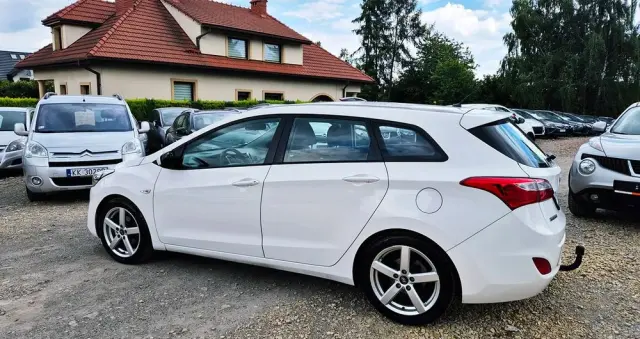 HYUNDAI I30 1.4 Intro Edition