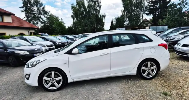 HYUNDAI I30 1.4 Intro Edition