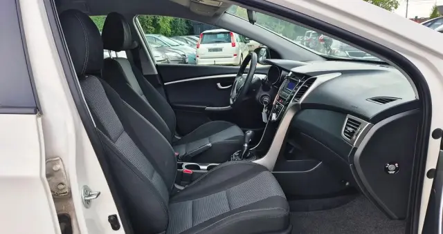 HYUNDAI I30 1.4 Intro Edition