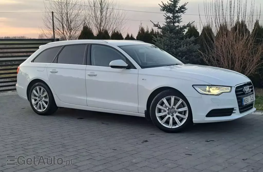 AUDI A6 