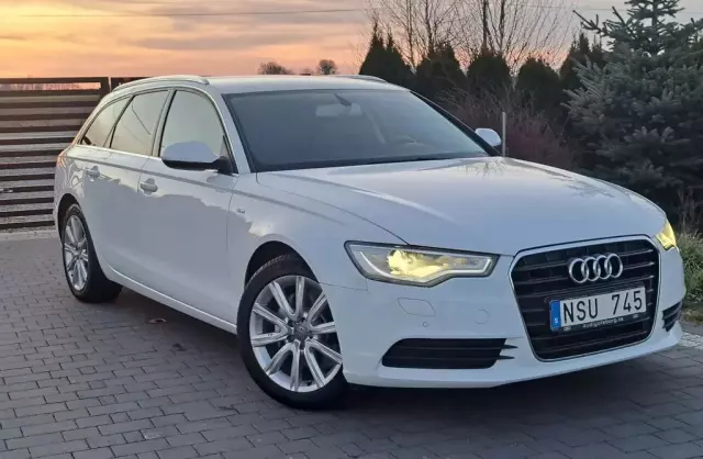 AUDI A6 