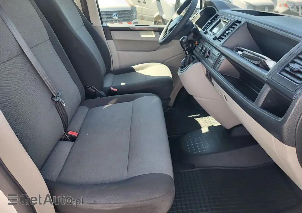 VOLKSWAGEN Transporter t6 doka super stan klima serwisowany 