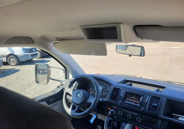 VOLKSWAGEN Transporter t6 doka super stan klima serwisowany 