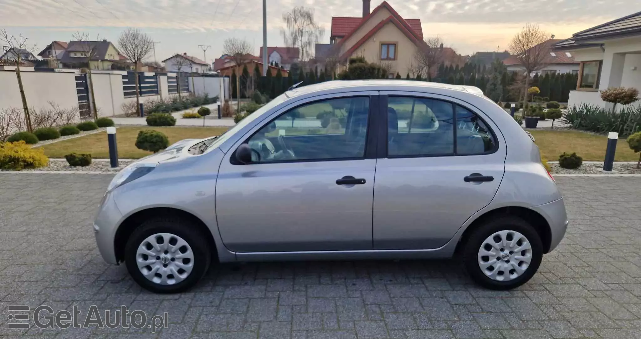 NISSAN Micra 1.2 Visia
