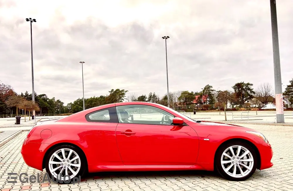 INFINITI G G37 Coupe S
